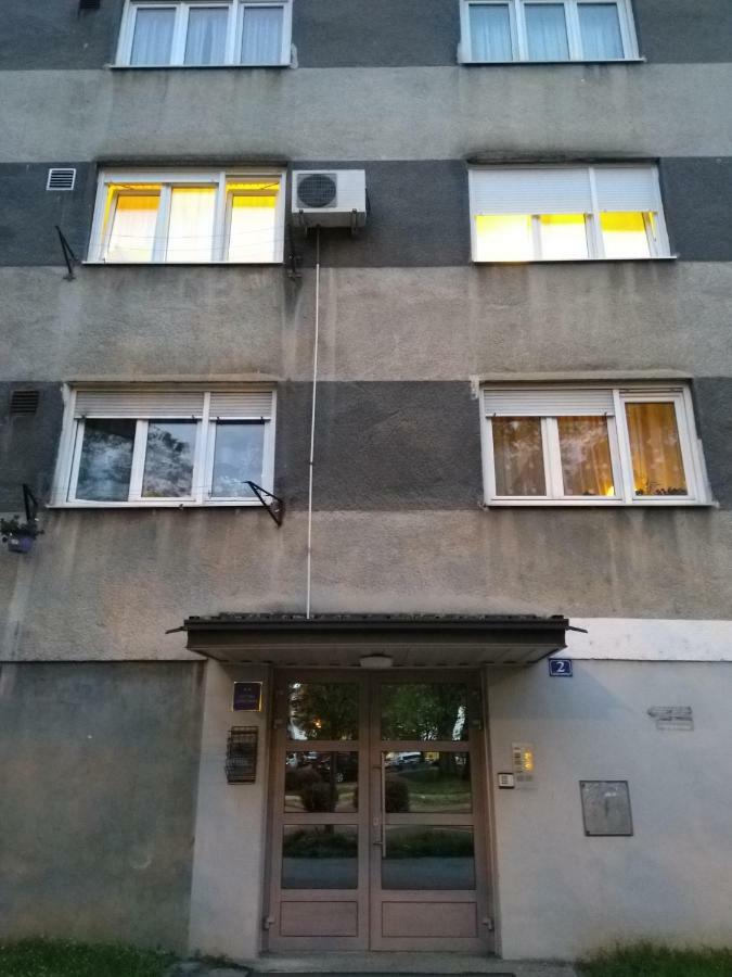 Studio Apartman Tvrtko Varaždin Екстериор снимка